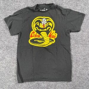 Kobra Kai T Shirt Mens Small S Black Snake‎ Graphic Modern Sony Short Sleeve